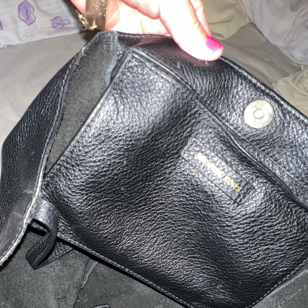 Purse - Picture 3 of 5